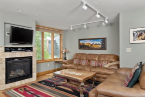 Telluride Lodge- Telluride Treat Telluride